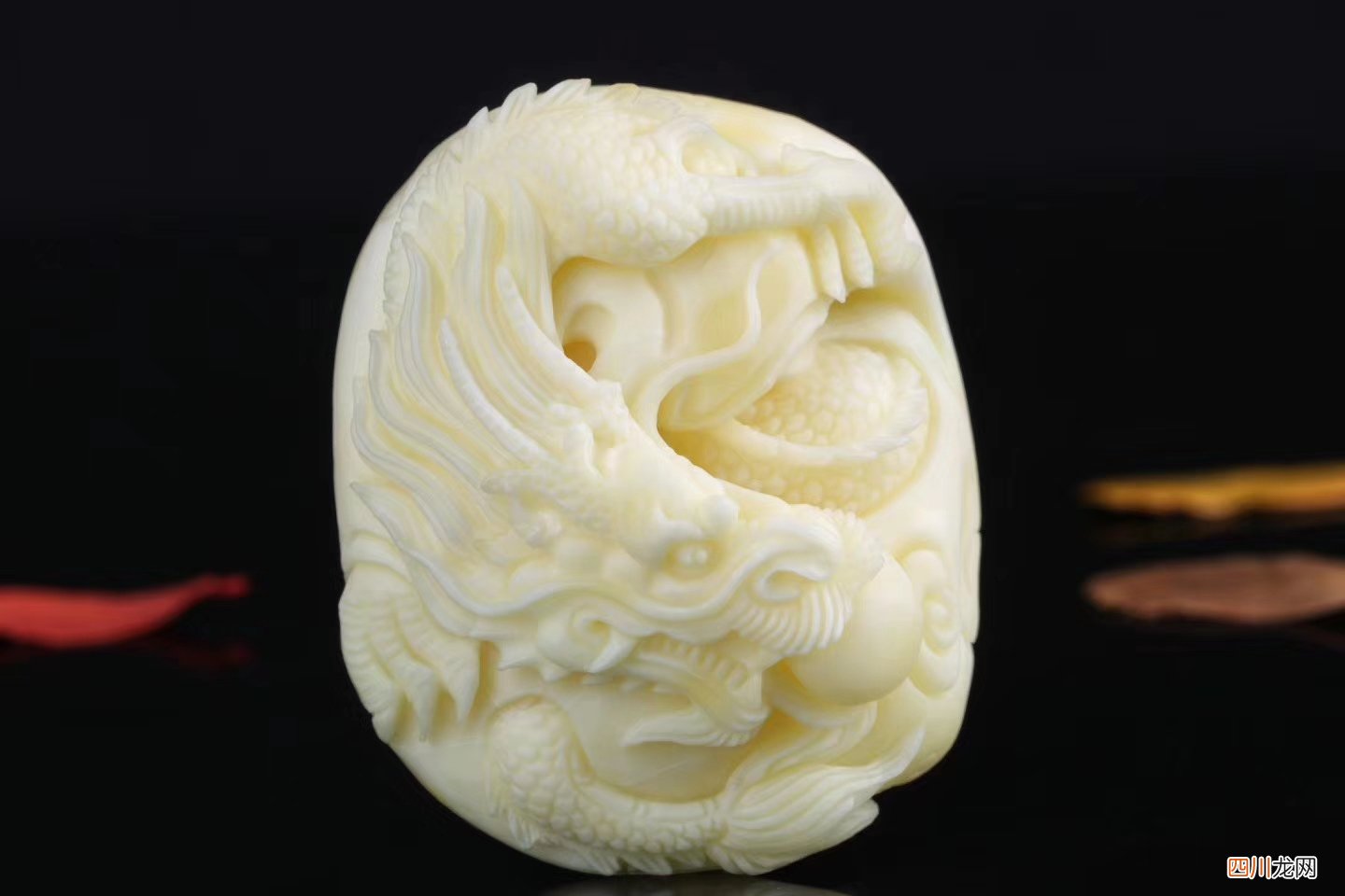 几万块的天然蜜蜡居然闻不到松香味，难道我感冒了！