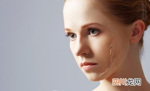 若想美白先要滋润 肌肤缺水肤质会变得粗糙