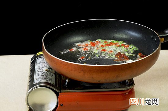 酸辣白菜的做法