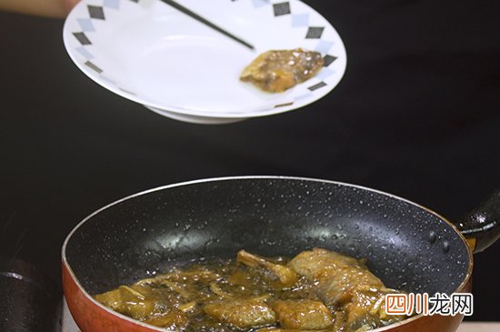 糖醋带鱼的做法