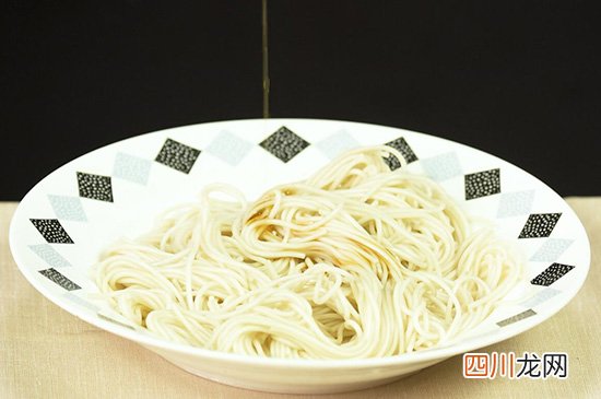 大盘鸡的家常做法