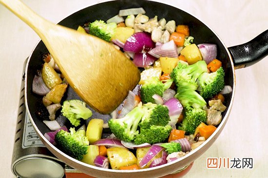 咖喱鸡肉饭的做法