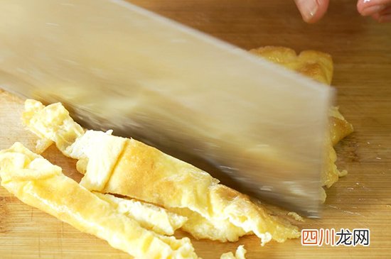 韭菜盒子的做法
