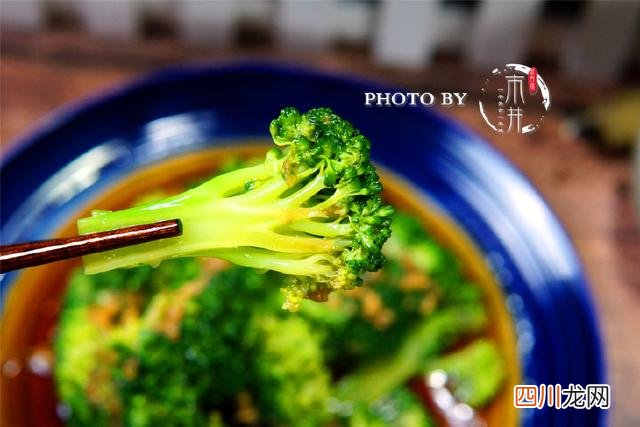 西兰花怎么做好吃？这样做简单又好吃，堪比五星级酒店厨艺