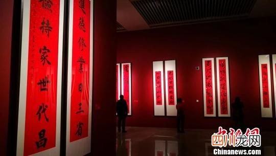 过年贴春联的由来与来历 春联的来历