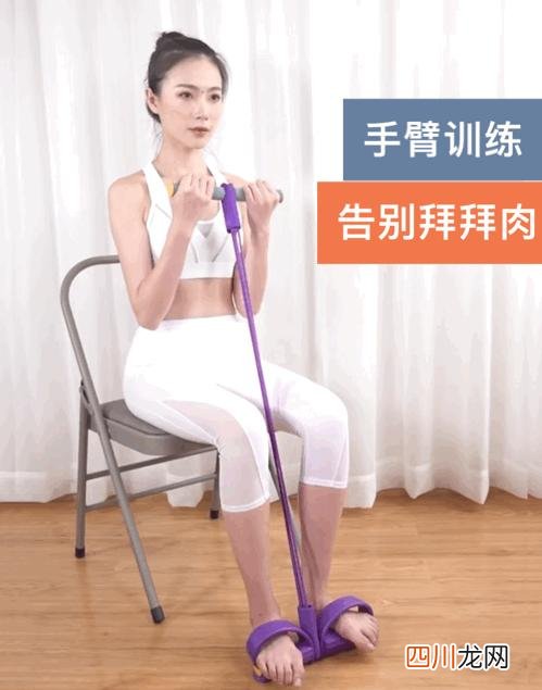 米兰达可儿现在还走维密么 37岁的维密米兰达可儿，生了3胎，身材依旧招人爱，怎么做到的