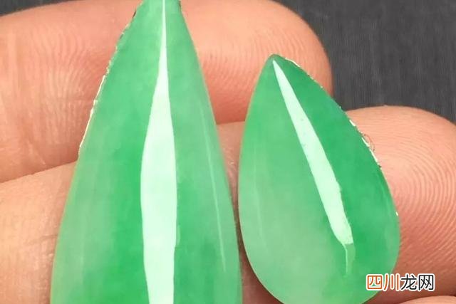 为什么造型越简单的翡翠，反而越受欢迎？看完你就懂了