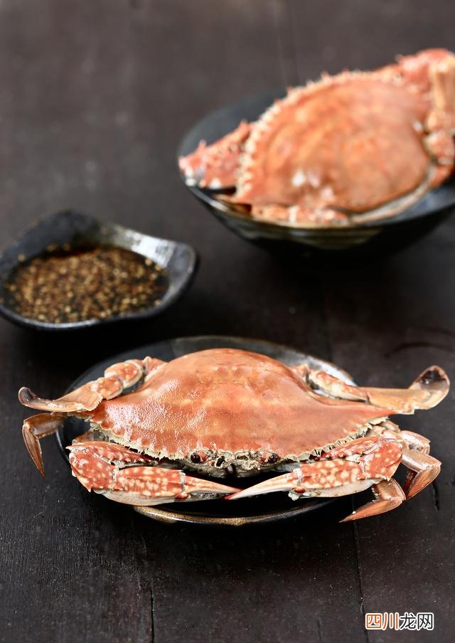 清蒸梭子蟹要蒸多长时间？老青岛人教你这样蒸，不流黄，入味儿