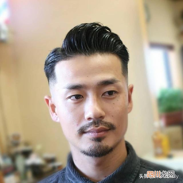 过年剪什么发型好看男生 男人别剪过时的发型了，春节就选这几种，造型很不赖