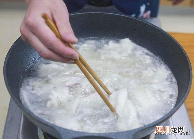 建议中老年人：生活别太节俭，这5道菜该吃就得吃，别心疼钱