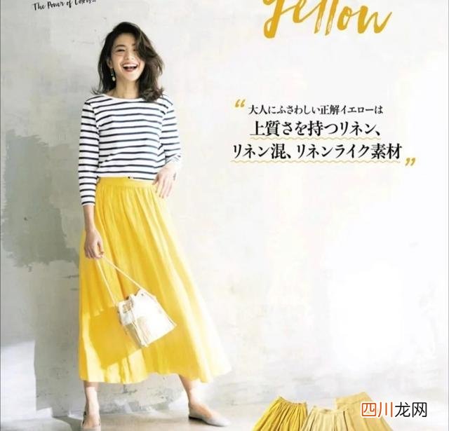 懂穿衣的女人不显老！40+的女性记住“三要”原则，时尚又显年轻