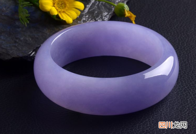 对庄翡翠市场在哪里?不同档次的翡翠有不同的种水，极品翡翠是什么种水