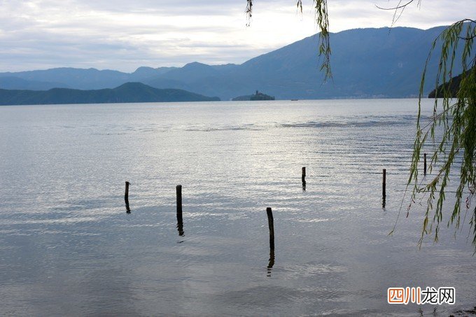 惬意丽江：到泸沽湖看景，到束河古镇享受生活