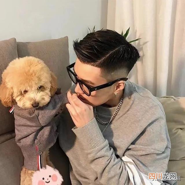 时尚潮流男 14款高人气男发，流行又帅气，是年轻男士的最爱