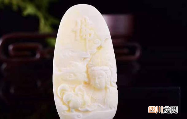 蜜蜡怎么辨别真假？如何鉴别蜜蜡真假，辨别蜜蜡真假的方法有哪些？