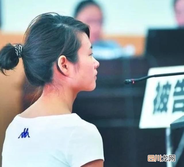 湖北女服务员的坎坷人生