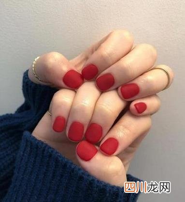 纯色美甲的N种打开方式 当下潮流纯色美甲都在这