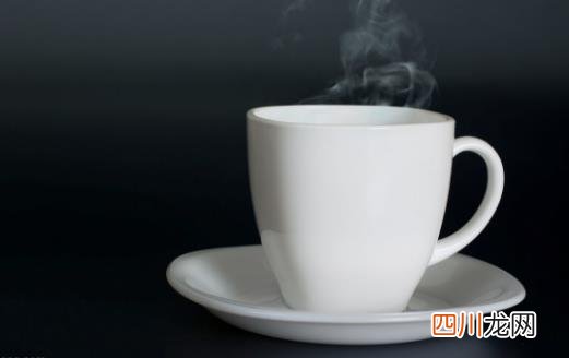 指甲泛黄是身体的警告 教你几招轻松护理