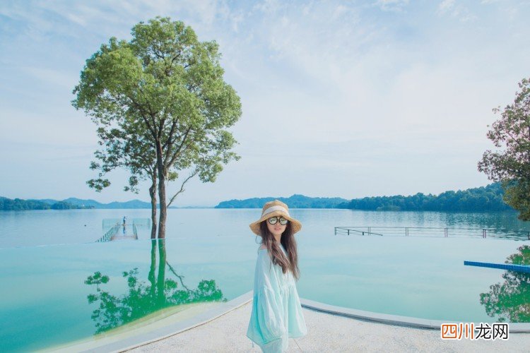 逍遥自在九江行，江湖一笑浪滔滔