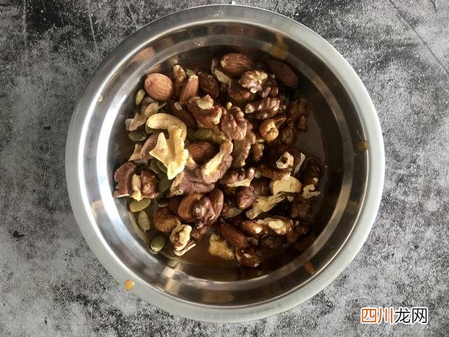 焦糖榛子做法 焦糖榛子挞 | 上架秒空1000单，靠一款单品暴富的秘密配方