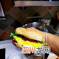不放心外面食材自己做 牛肉汉堡做法