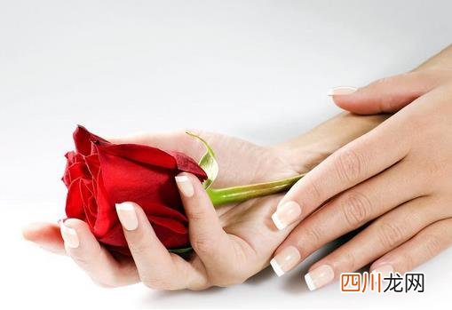 色彩和造型兼备的美甲世界