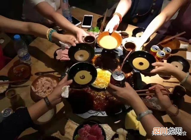 外省人去河南喝酒，要注意3个细节，不然存在“有去无回”的风险