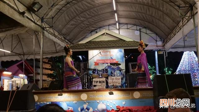 清迈周日夜市 一次性徒步逛完亚洲第一大夜市？体验泰国清迈的夜生活