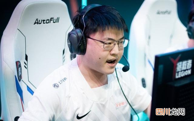 uzi哭了 太扎心了！Uzi回应近期节奏，保护了战队也保护了粉丝