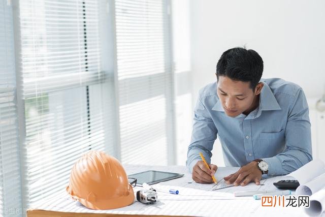 千万别想在公司“耗着”你以为是骑驴找马，很聪明，其实害了自己