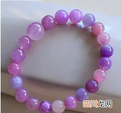 舒俱来石的功效与作用,舒俱来的真假鉴别,舒俱来颜色及品质鉴赏