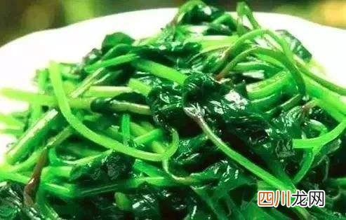茼蒿在古代被称为“皇帝菜”？常吃对身体有5大好处，春天别错过
