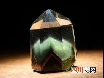 绿幽灵这么美，怎么能说它不适合女性戴呢！