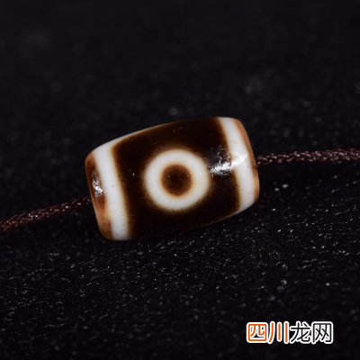 不完美的天珠，火供天珠与地埋珠，谁的价值更高