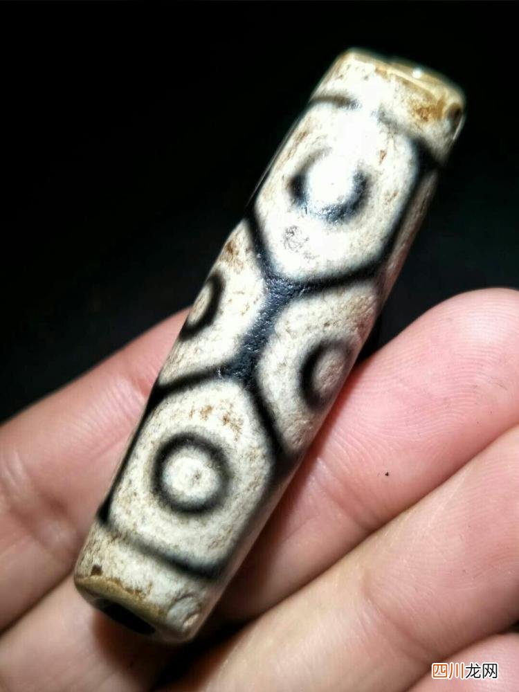 不完美的天珠，火供天珠与地埋珠，谁的价值更高
