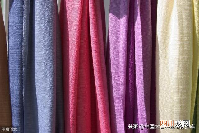 夏季选什么面料的衣服凉快 夏天穿什么都热怎么办