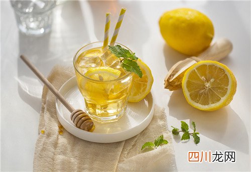 蜂蜜柠檬水什么时候喝好(健康的喝法和注意事项）