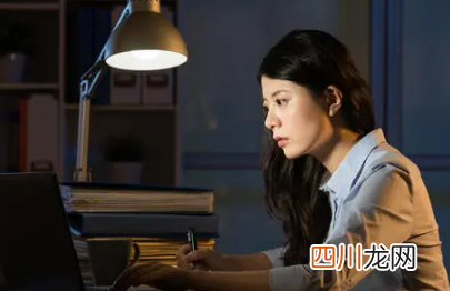 2022春节放假七天要补班吗