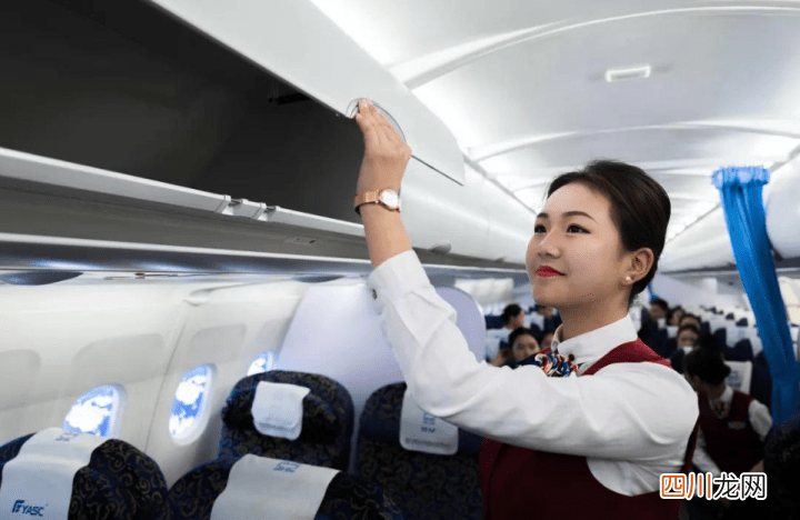 什么空姐都会戴一块不错的手表？除了看时间，这些作用更重要
