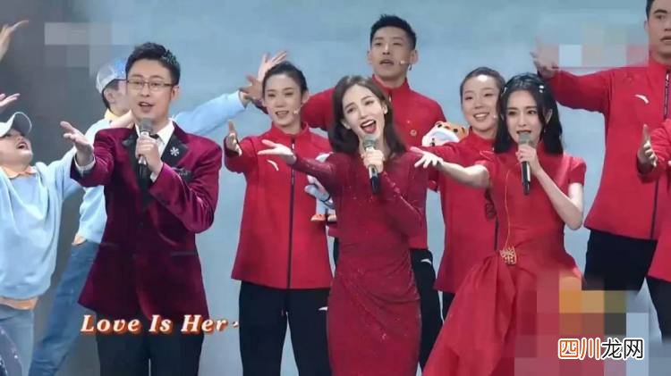 美人相遇必有一输，娱乐圈大的反差，都在女明星的合照里