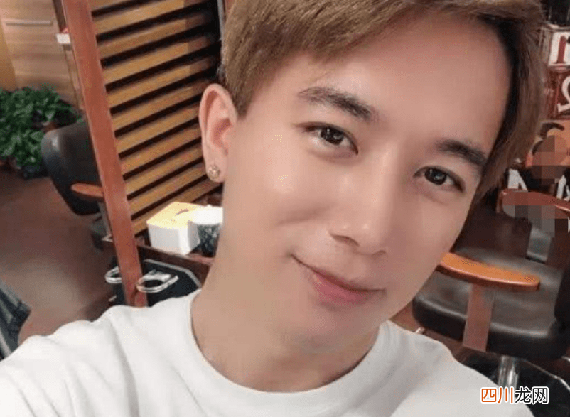 有关李明霖资料介绍 李宏毅的哥哥个人资料简介