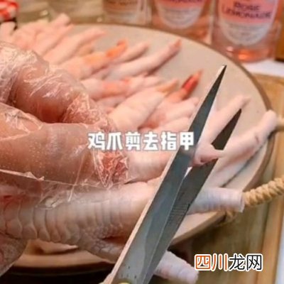 虎皮凤爪怎么做好吃 虎皮凤爪的做法