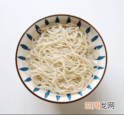 炸酱面怎么做好吃 炸酱面的做法