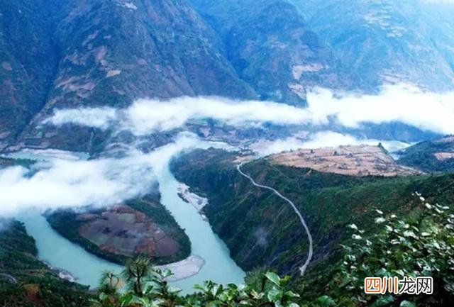 四川成都旅游攻略七日游自由行:云南这6个隐世古村，游人少原生态古风古韵
