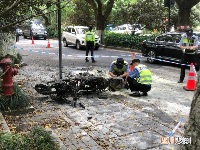 海棠书屋：母亲目睹父女被火吞没！杭州电瓶车爆燃女孩烧伤95%或终身插管