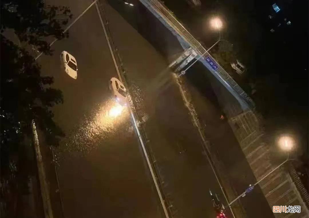 北京暴雨2人驾车涉水被困，抢救无效不幸遇难