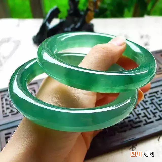 学会这些，随便买翡翠，达到收藏级别！