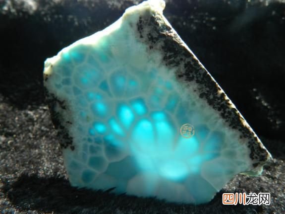 拉利玛海纹石戴久了会怎么样？海纹石多少钱一克？