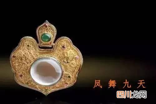 一堆没人要的垃圾翡翠，他竟卖出了天价
