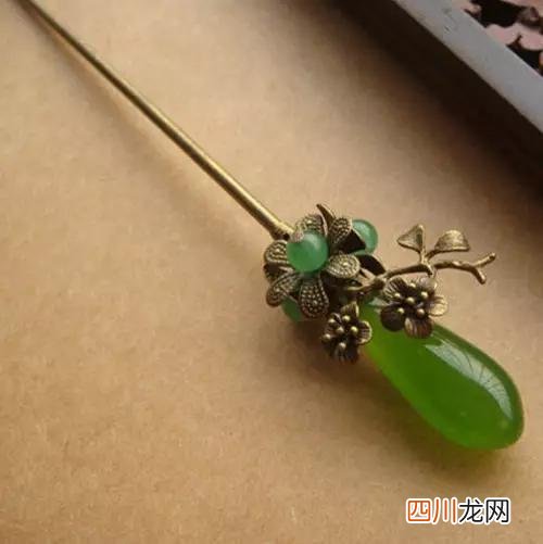 翡翠发簪不戴，放着都好美！